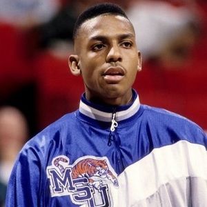 Meet your Posher, Gregory